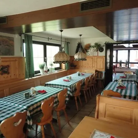 Gæstehus Landgasthof Traube 2*